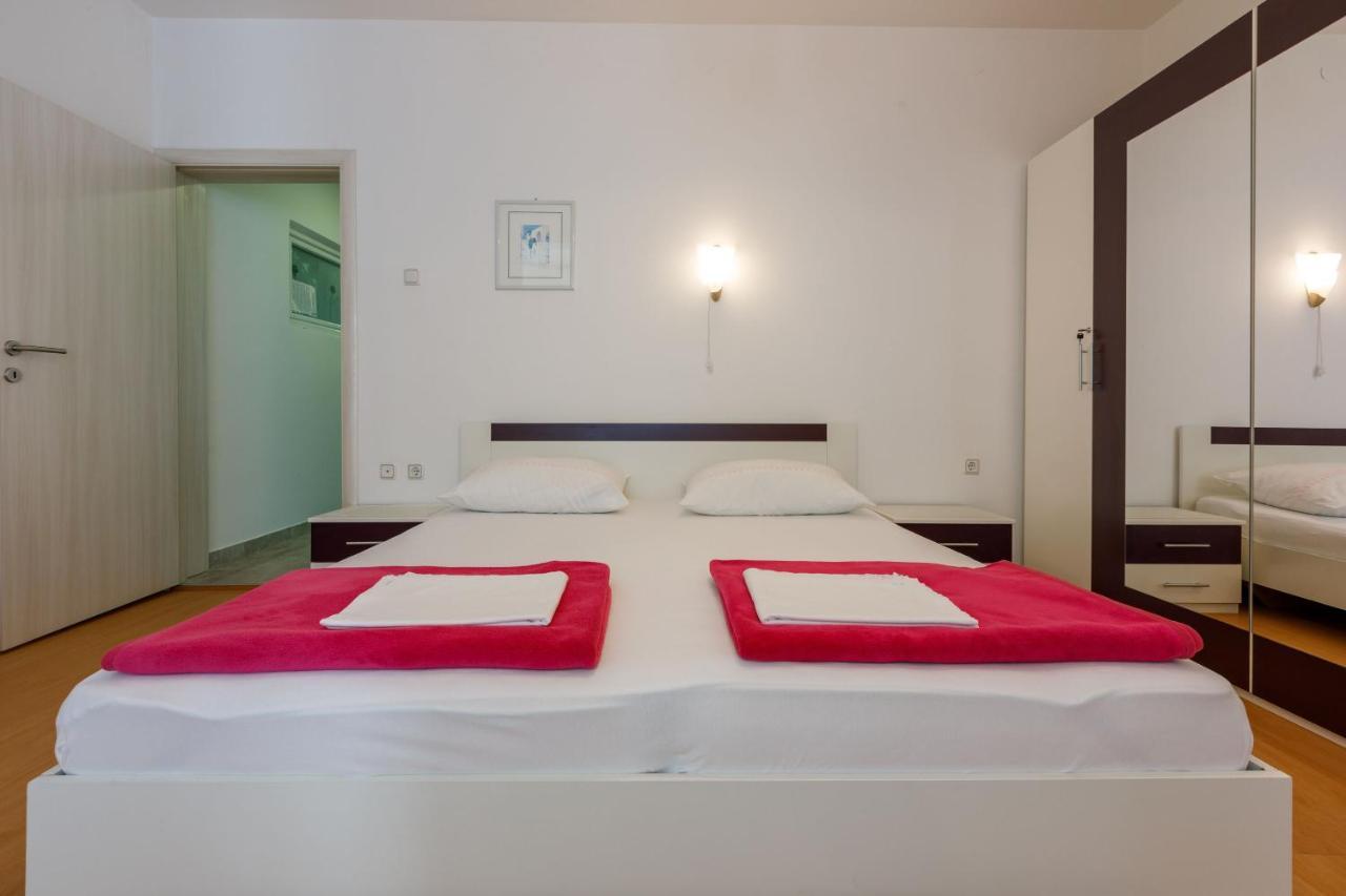 Apartments Zorica ดรามัลย์ ภายนอก รูปภาพ