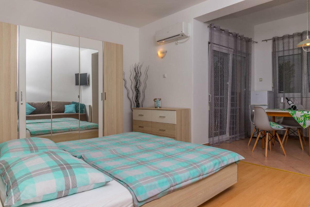 Apartments Zorica ดรามัลย์ ภายนอก รูปภาพ